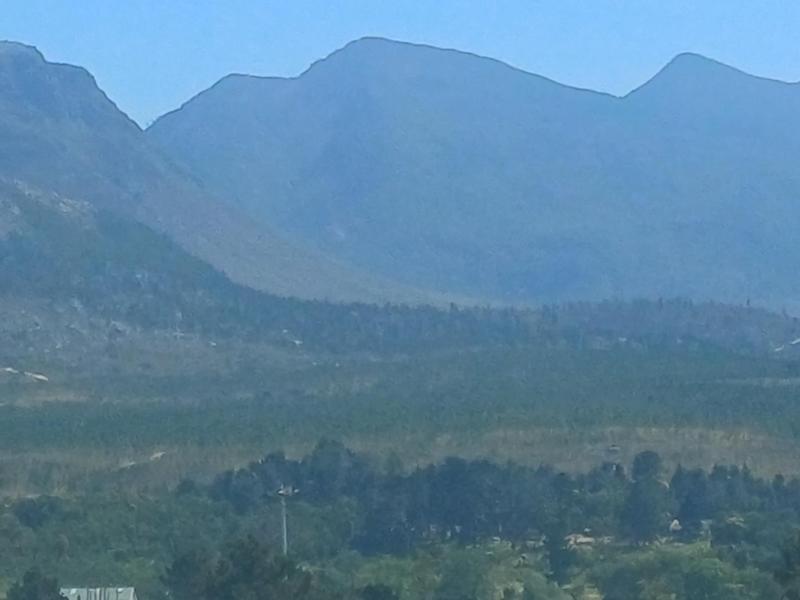 3 Bedroom Property for Sale in Pineview Western Cape